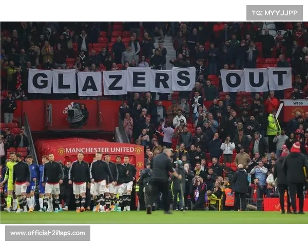 曼联继续持有或迎新机遇 格雷泽家族获得资金支持探讨