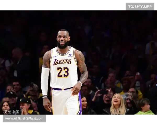 詹姆斯或在三周内康复 有望及时回归助力末轮小组赛 詹姆斯或在三周内康复 有望及时回归助力末轮小组赛