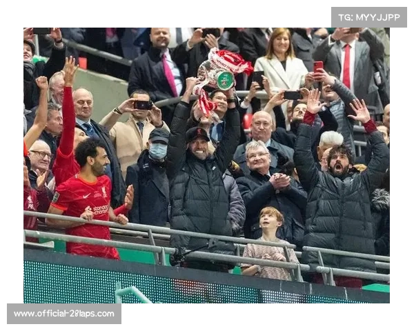 电信英超激战正酣 英格兰足球超级联赛的魅力与魅影 电信英超激战正酣 英格兰足球超级联赛的魅力与魅影