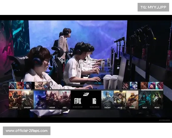 LPL赛场巅峰瞬间 Shanks瑞兹一手穿越叹息之墙演绎精彩时刻 LPL赛场巅峰瞬间 Shanks瑞兹一手穿越叹息之墙演绎精彩时刻